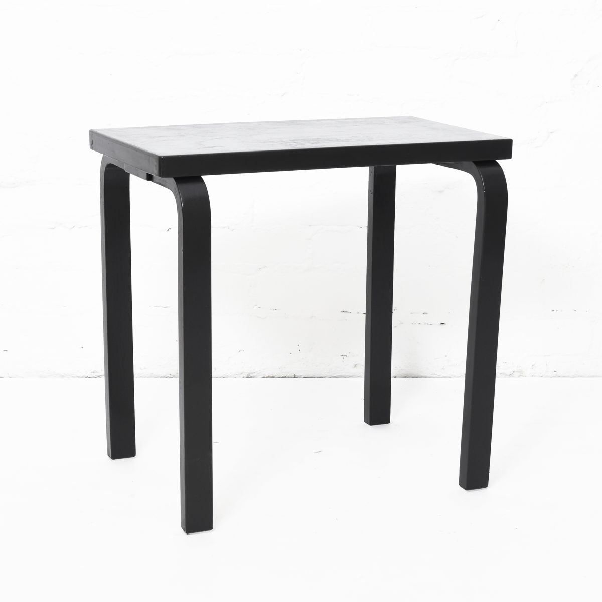 Aalto Alvar side table black