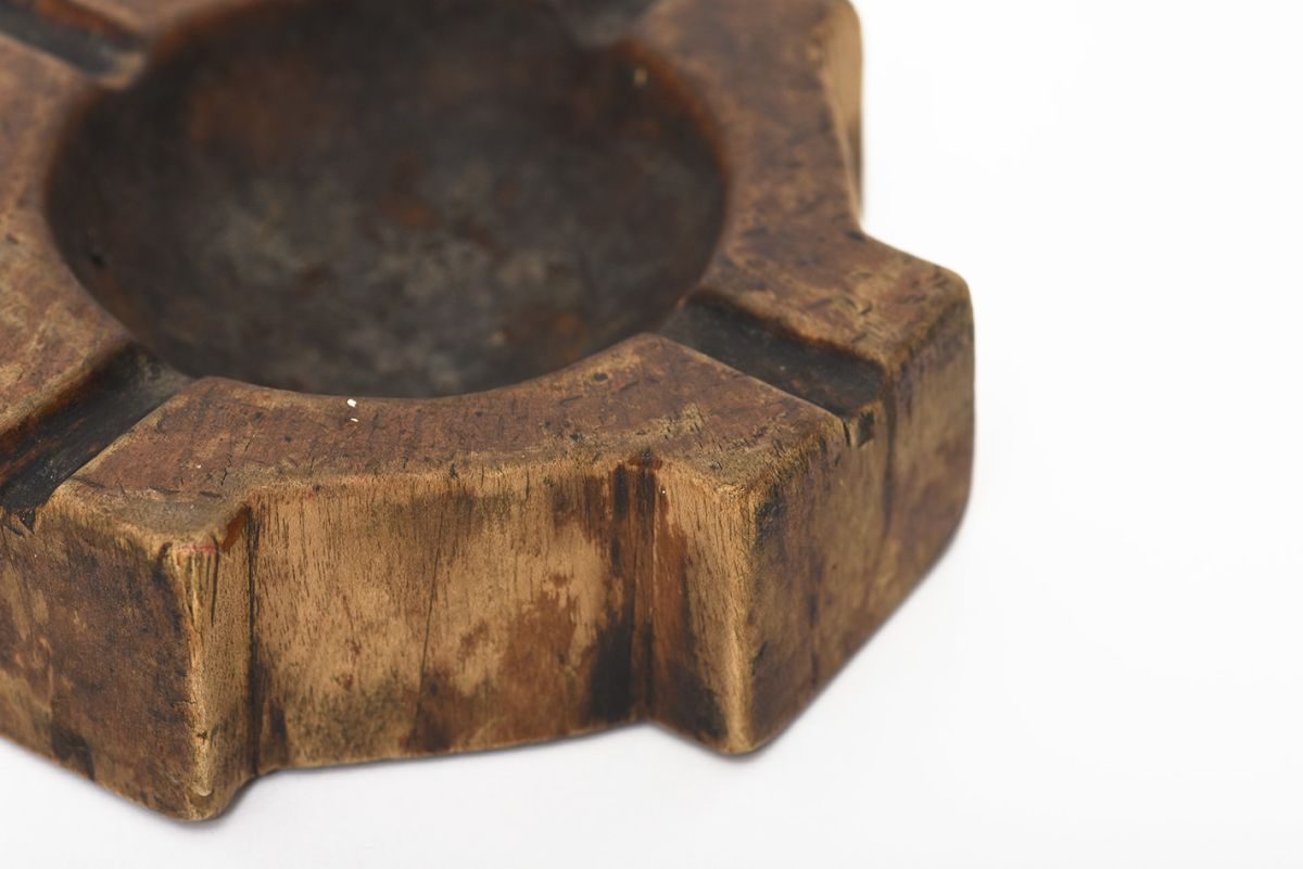 Carved Wooden Ash Trays details5