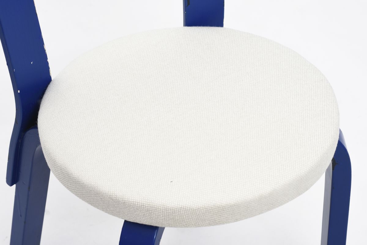 Aalto Alvar Chair 66 deep bule 06