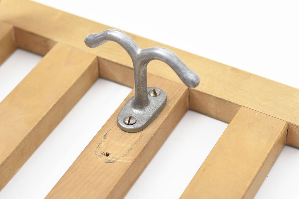 Aalto Alvar coat rack 07