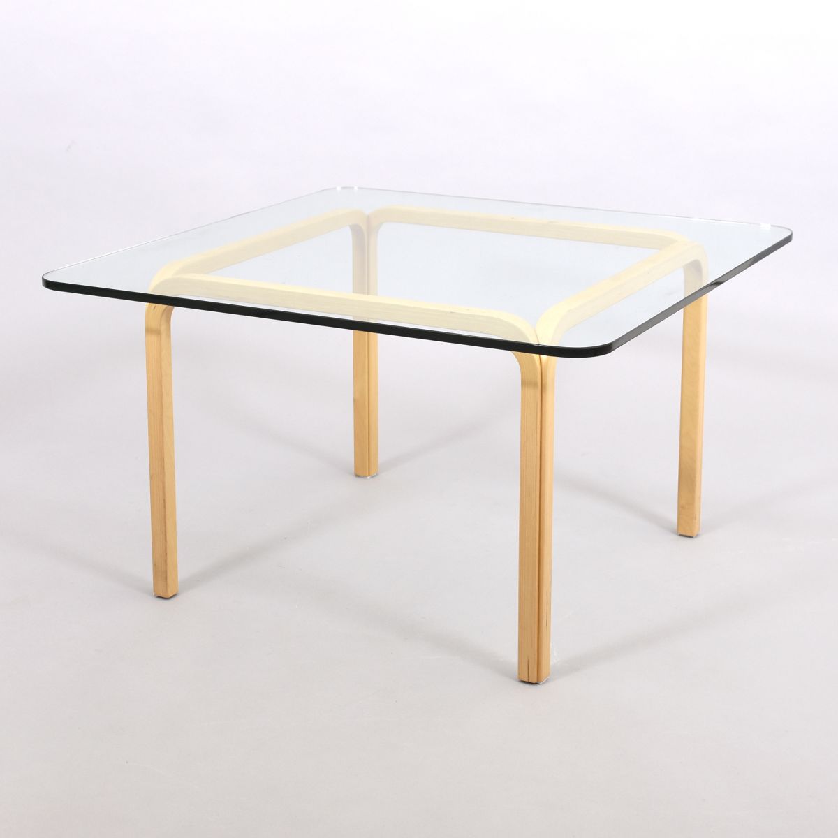 Aalto Alvar Table A805a 79x79