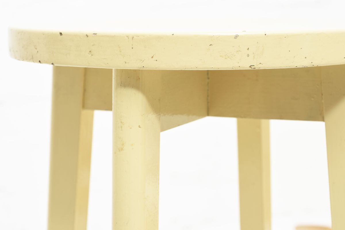 Anonymous-Finnish-Painted-Wooden-Stool_detail3