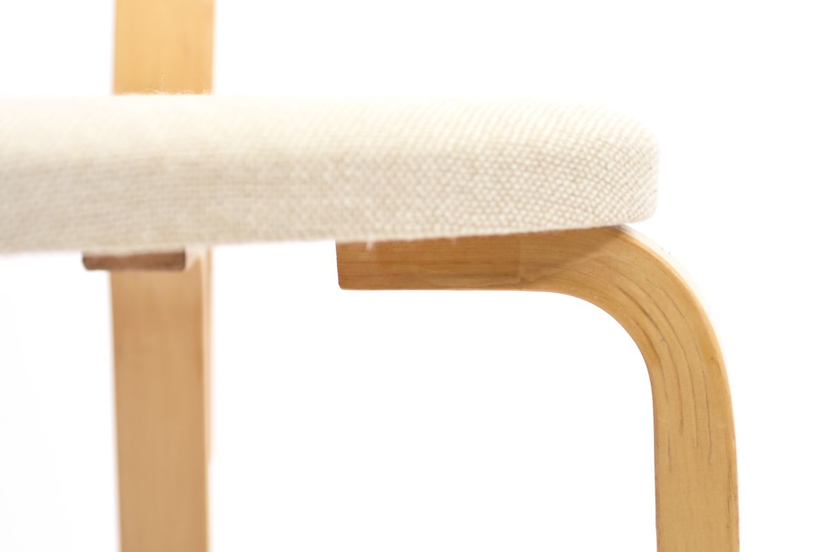 Aalto Alvar Chair 69 beige wool set 05