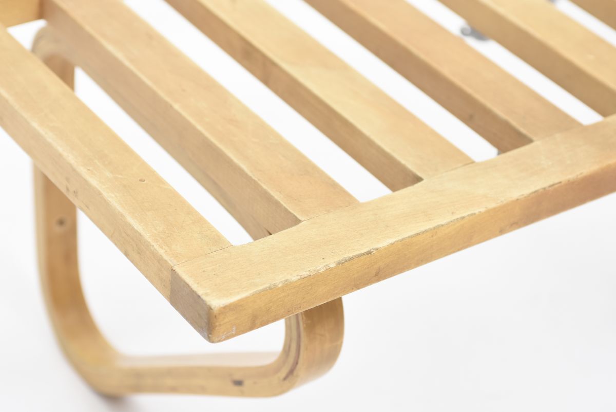 Aalto Alvar coat rack 02