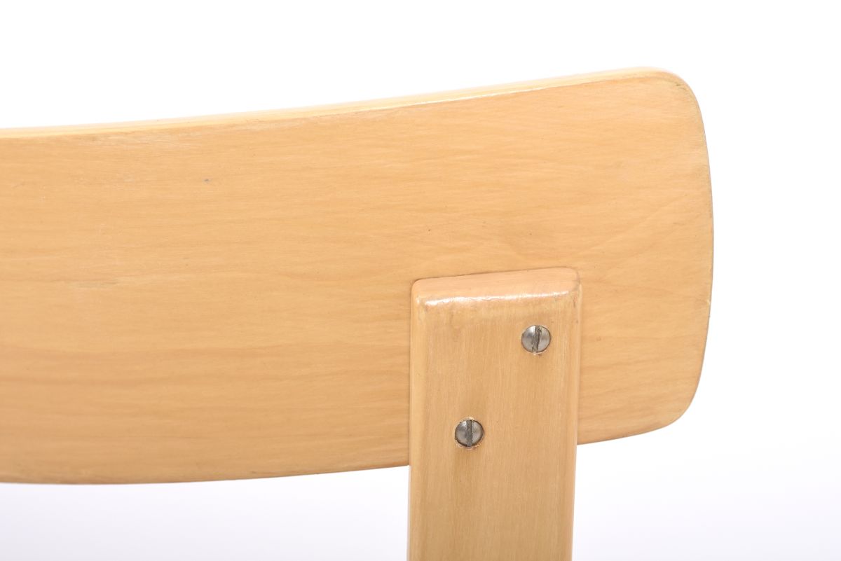 Aalto Alvar Chair 69 orange fabric 02