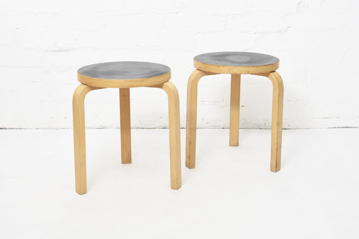 Aalto Alvar Stool 60 black linoleum 60s