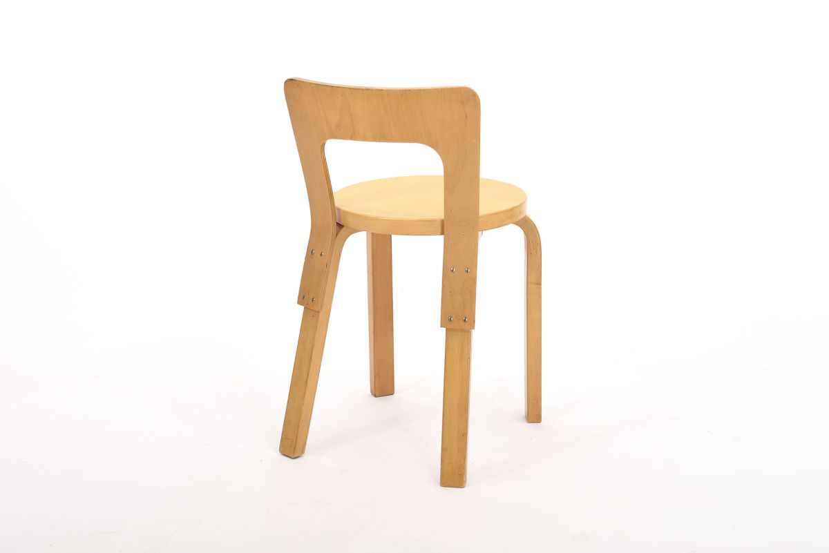 Aalto Alvar chair 65 yellow linoleum back