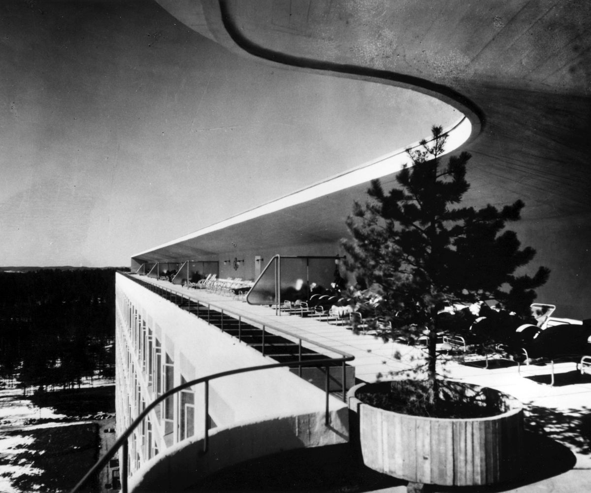 Paimio Sanatorium terrace