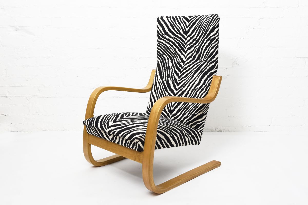 Aalto Alvar Armchair 401 zebra no ear