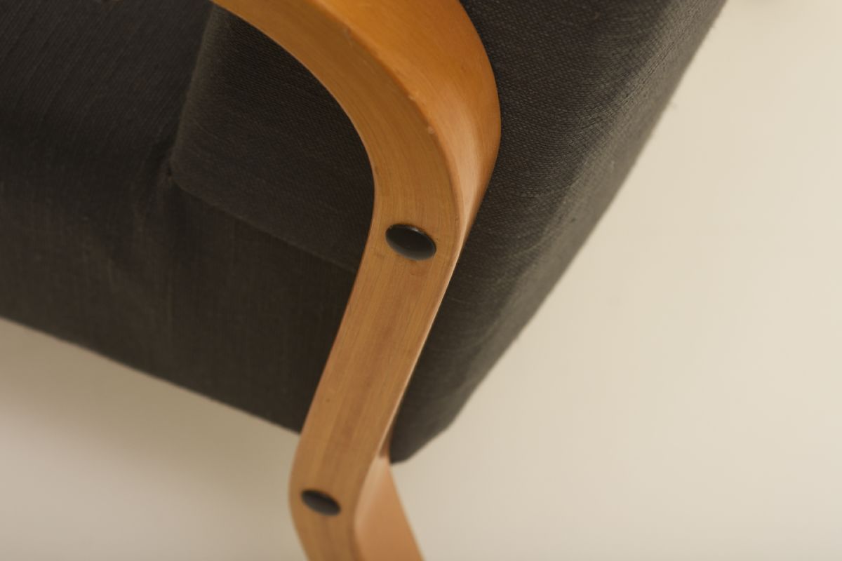Aalto-Alvar_Chair-47_detail2