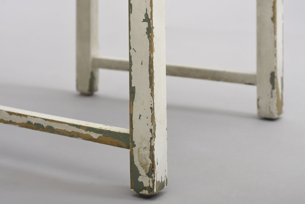 Patinated side chair 09