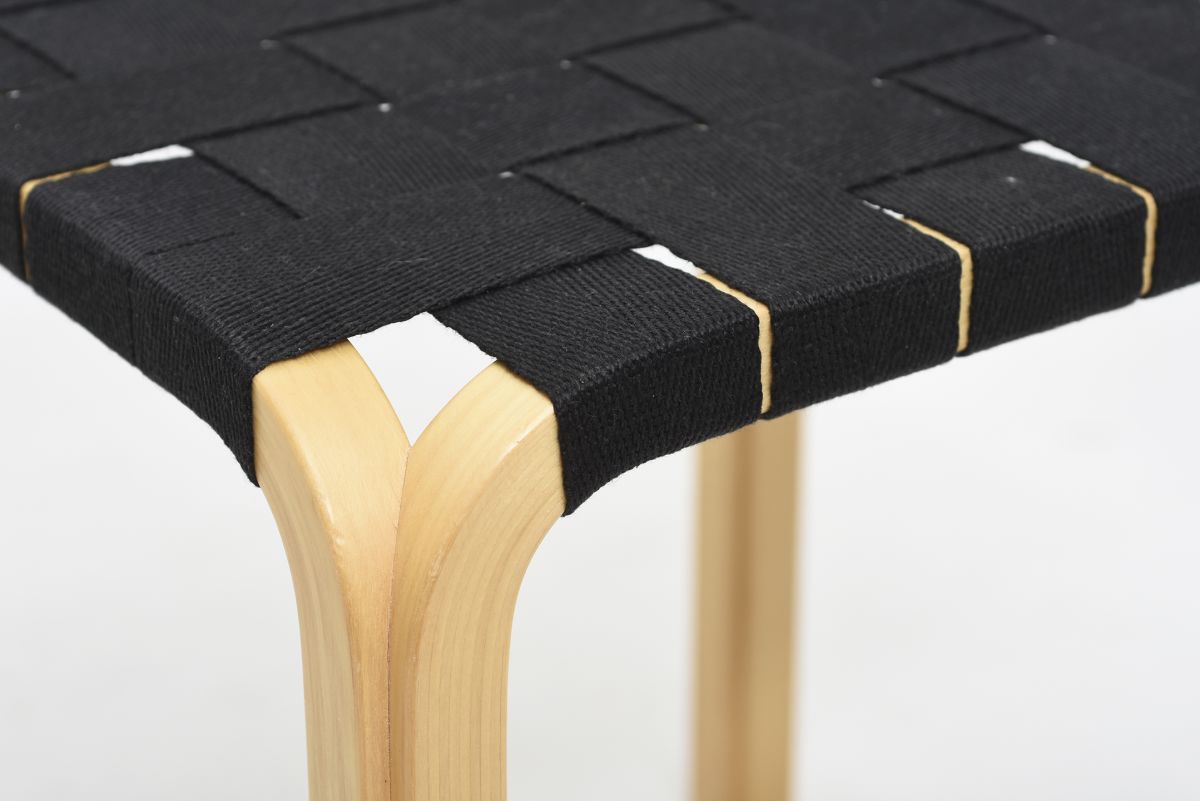 Aalto Alvar Y61 black webbing 03