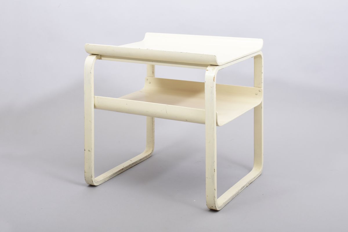 Aalto Alvar side table 915 early edition2