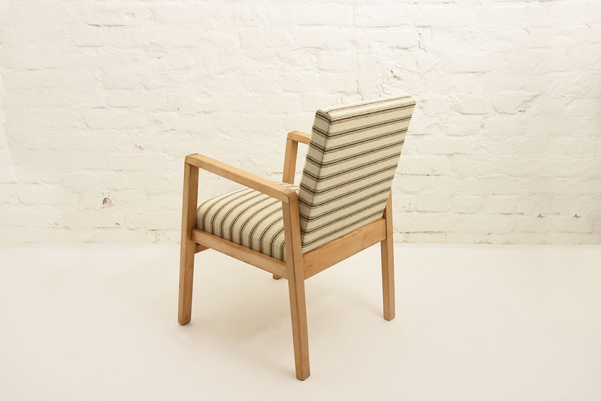 Aalto-Alvar-Early-Hallway-Chair-Wool_back