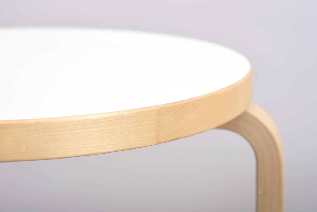 Aalto Alvar table 90d white laminate 2011 01