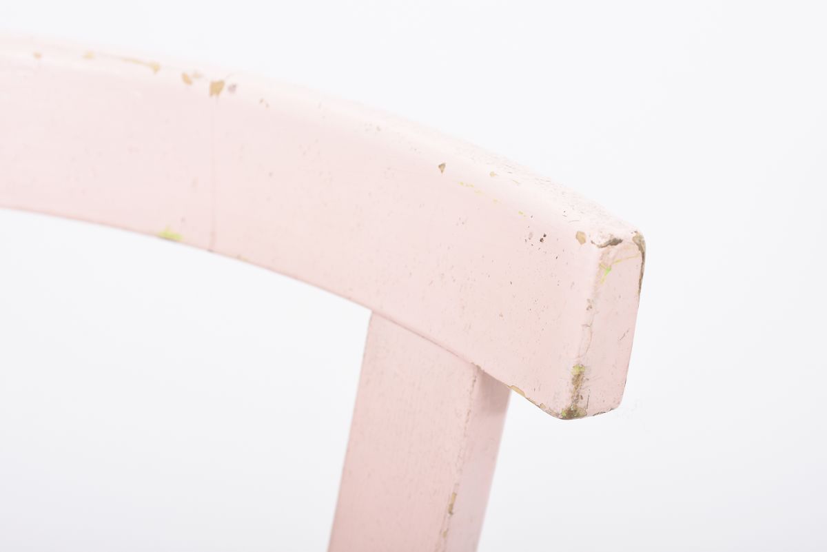 Aalto Alvar Chair68 pink paint 02