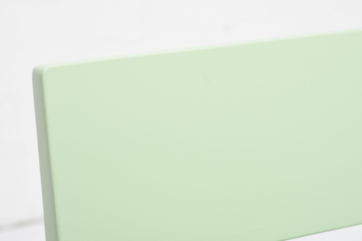 Aalto Aino Alvar Kids chair green 01