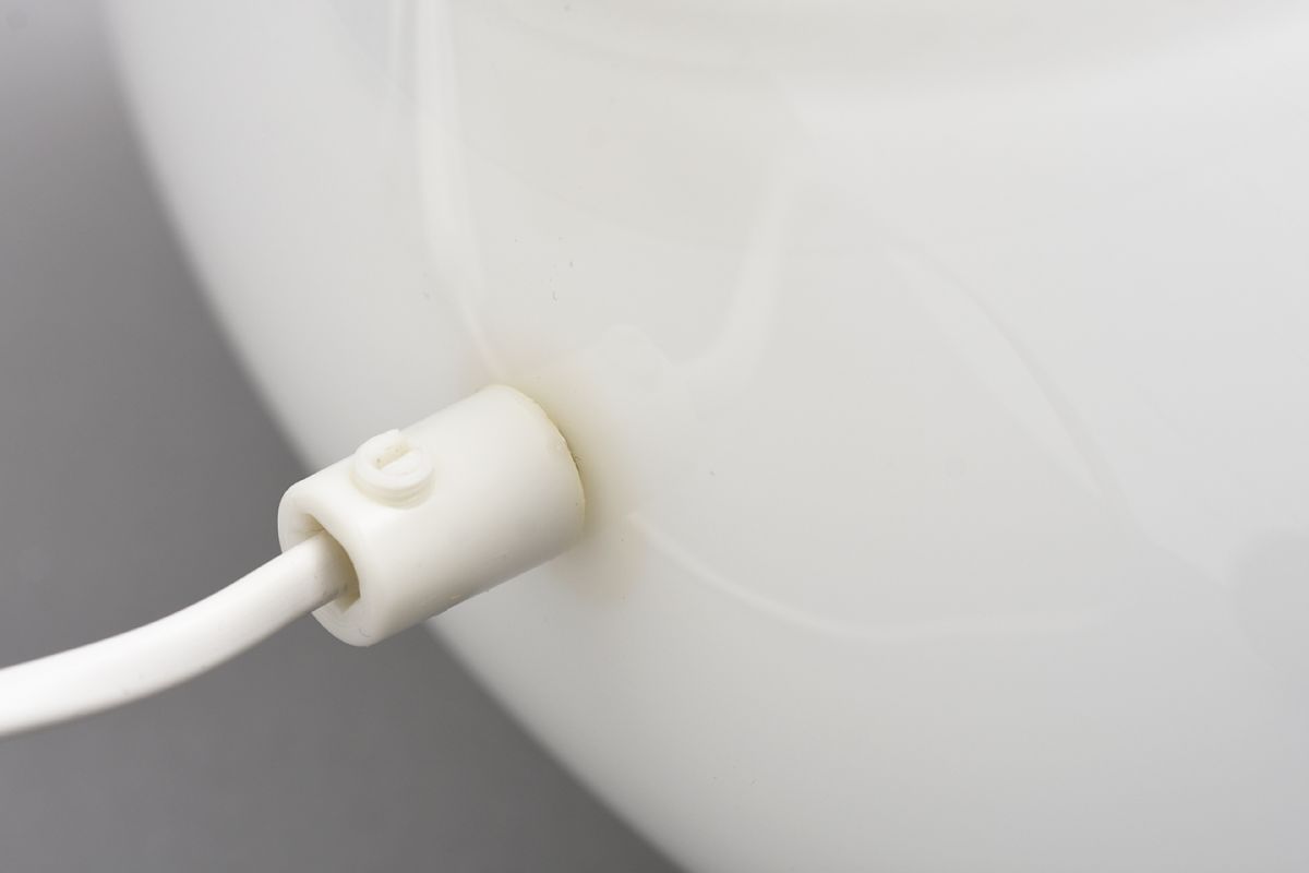 Toika-Oiva-Kuukuna-Table-Lamp_detail2