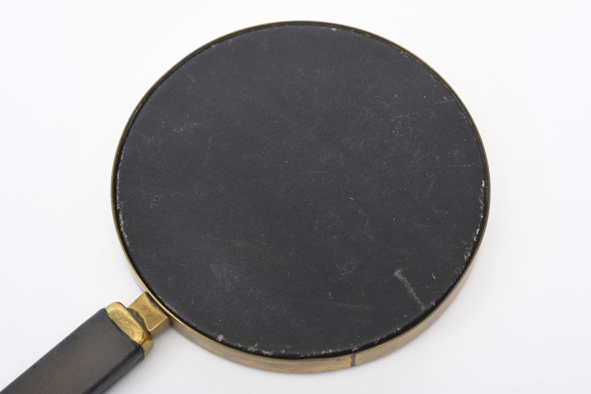 Heikinheimo Maija hand mirror leather handle 05