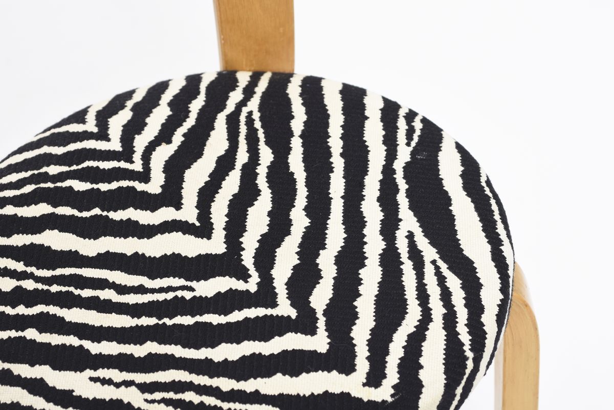 Aalto Alvar Chair66 zebra 03