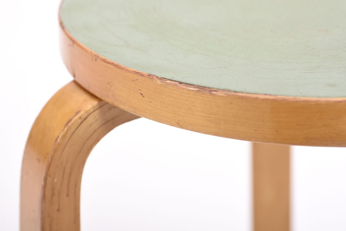 Aalto Alvar stool 60 green linoleum 02