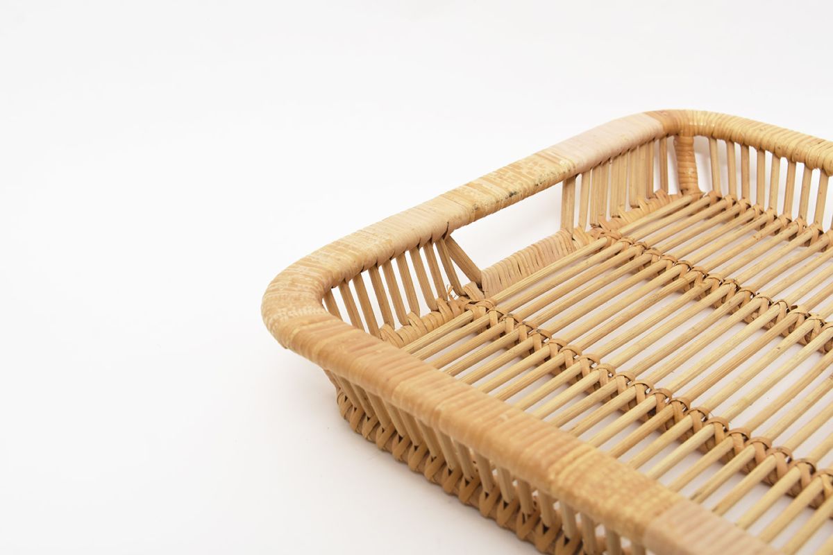 Artek-Rattan-Tray-details2