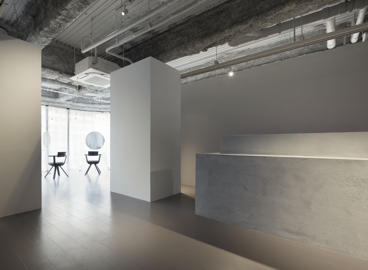 FLUX Hairsalon, Kyoto, Japan 2017_photo Takumi Ota