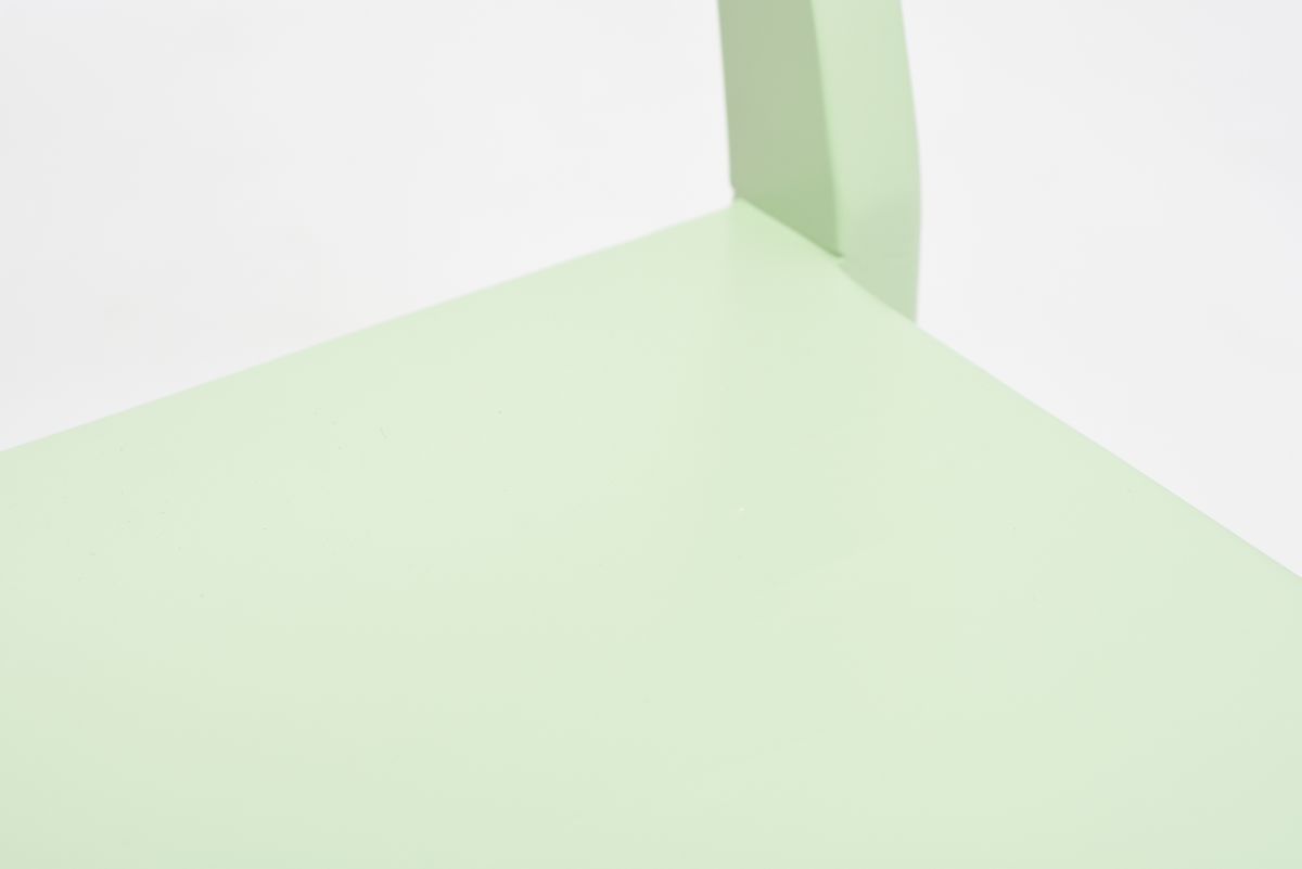 Aalto Aino Alvar Kids chair green 02
