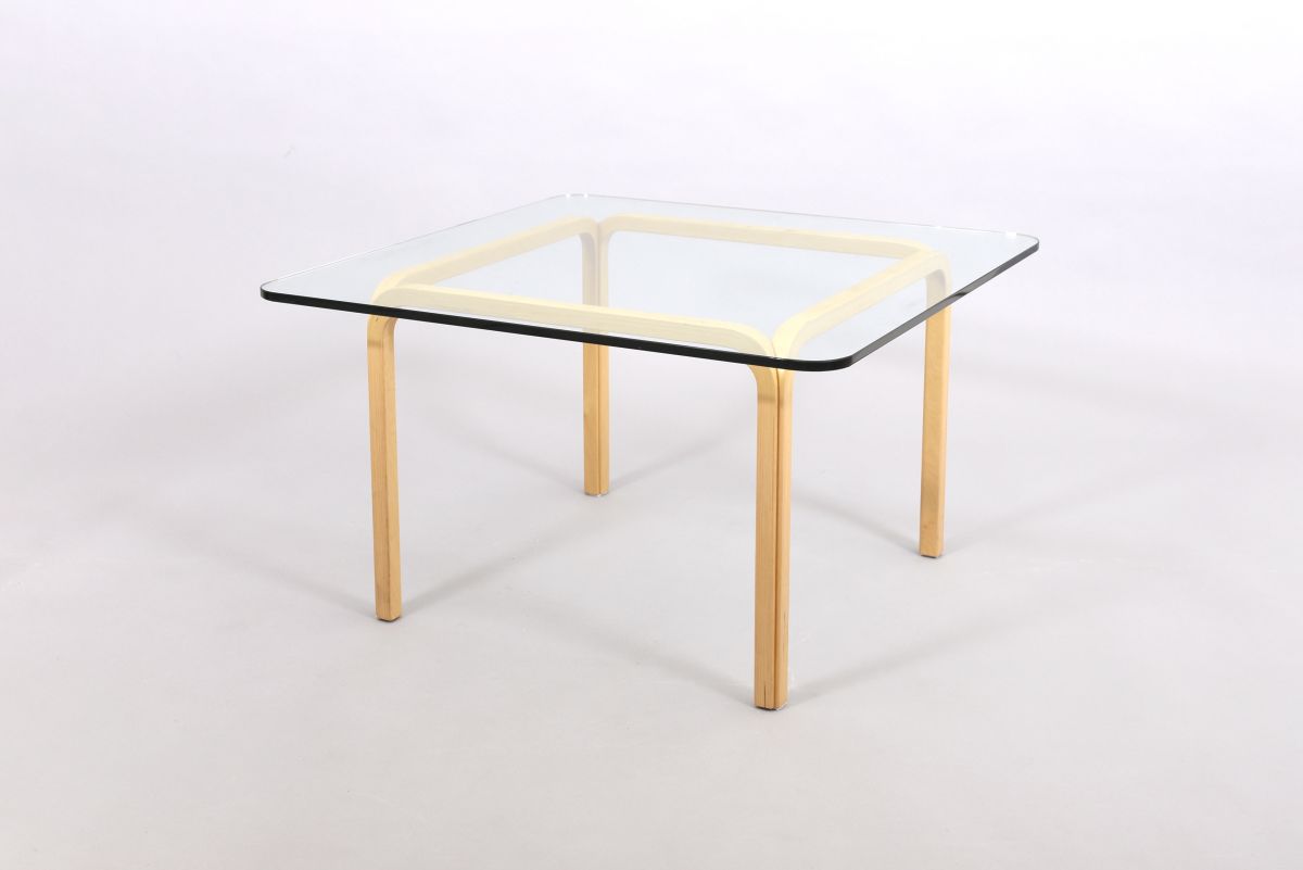 Aalto Alvar Table A805a 79x79