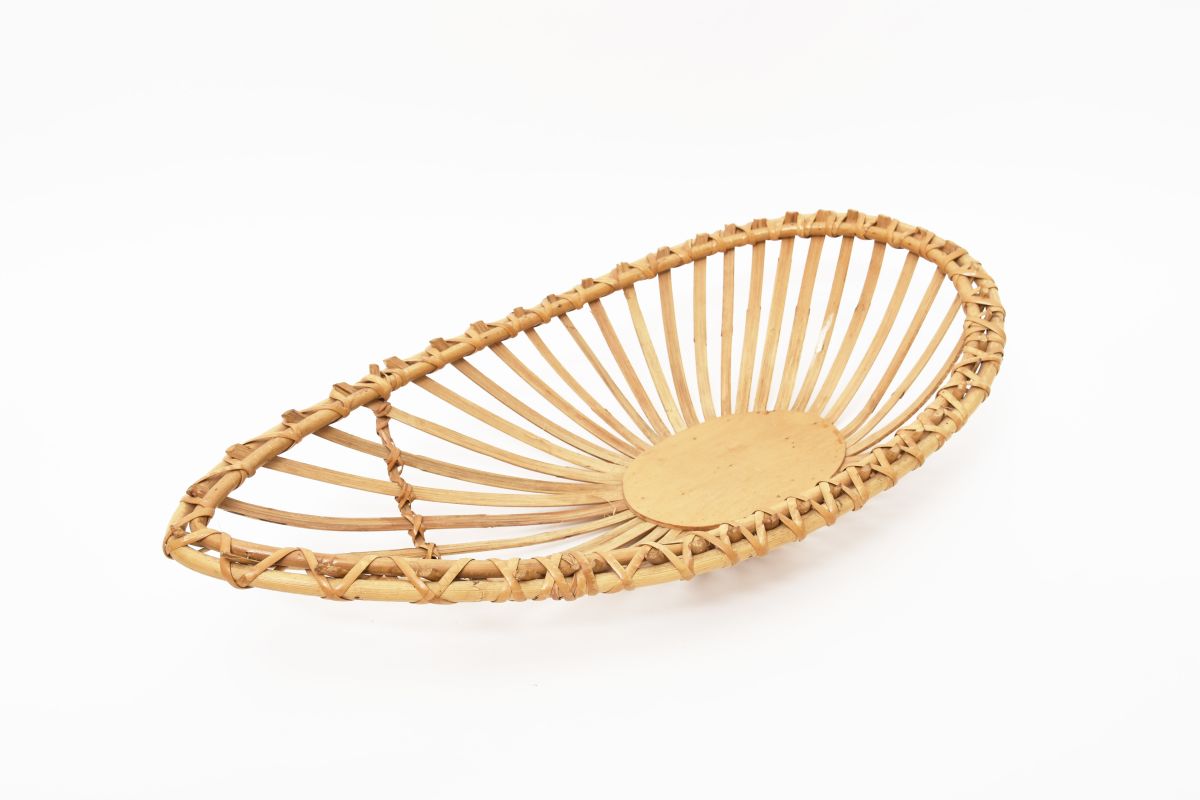 Almond Shaped Rattan Basket details1