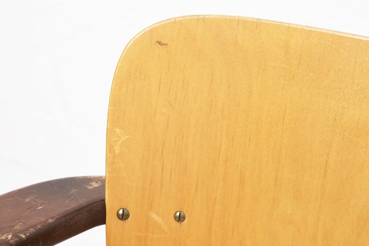 Tapiovaara-Ilmari-Domus-Chair-Dark-Honey-Stain_detail2
