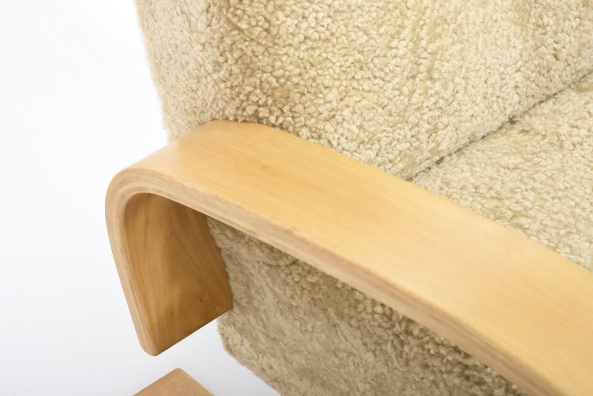 Aalto Alvar Tank chair 400 sheepskin 03