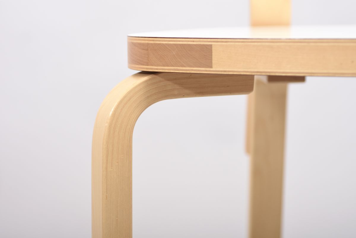 Aalto Alvar Chair 69 set white laminate 08