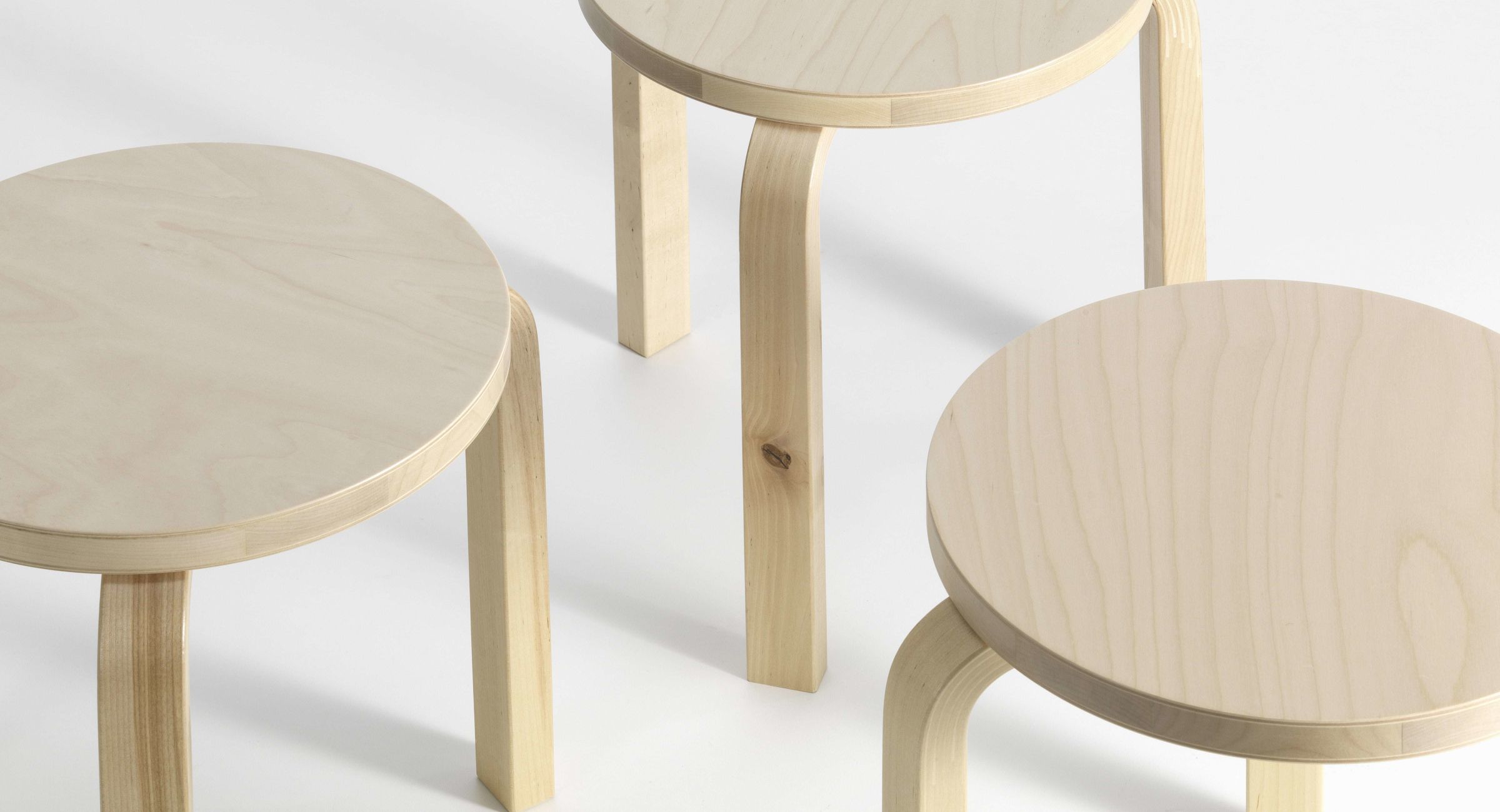 Artek - 「Wild Birch=自然そのままの白樺」を採用した4種類の Artek - 「Wild Birch=自然そのままの白樺」を採用した4種類の