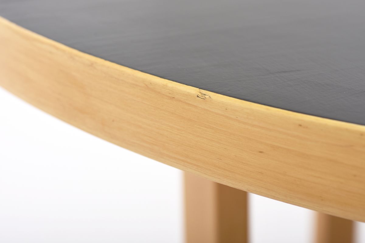 Aalto Alvar Table model 91 black lino 03