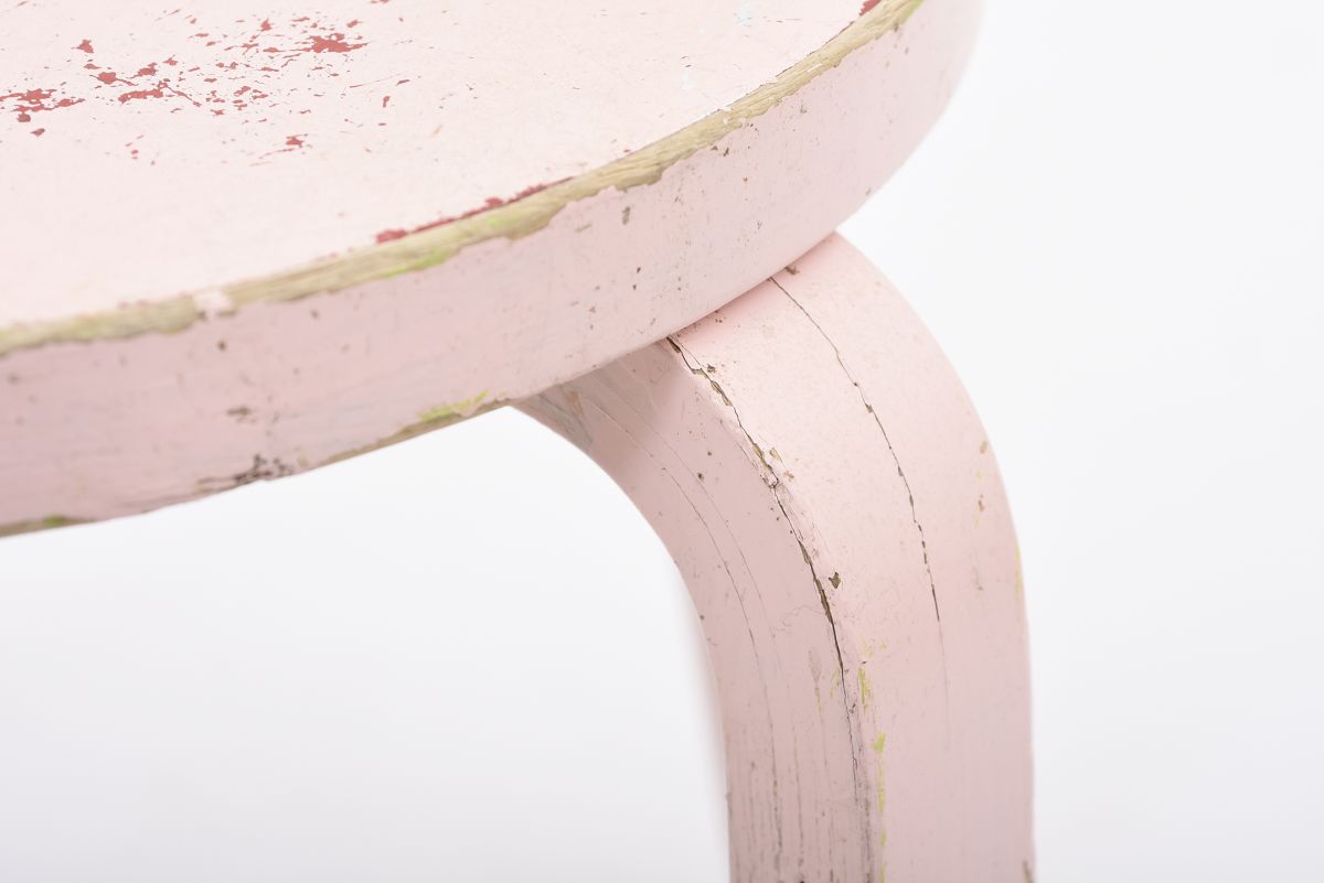 Aalto Alvar Chair68 pink paint 07