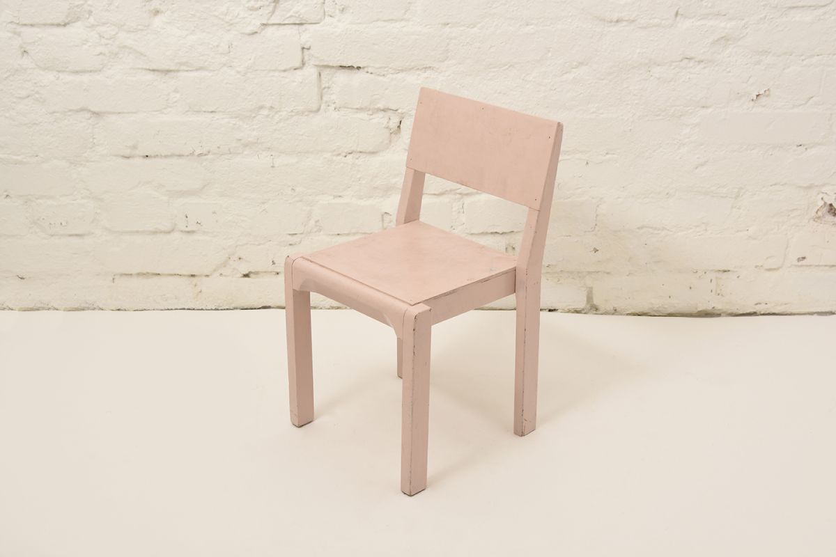 Kids-Chair-Wood-Pink