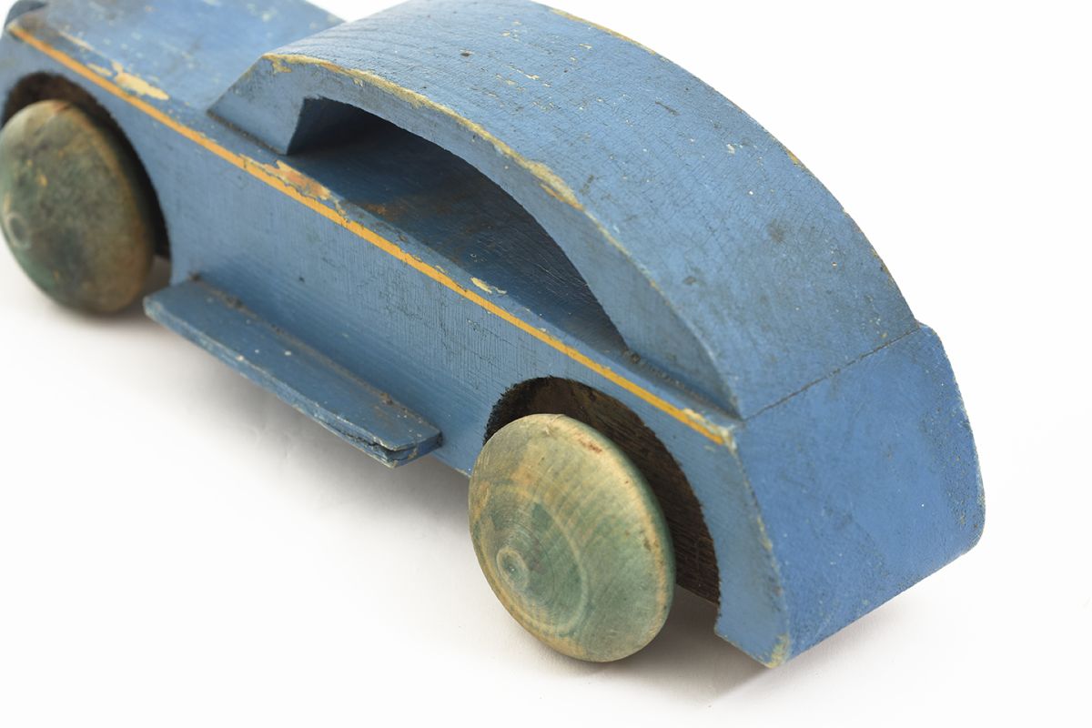 Anonymous-Wooden-Toy-Car_detail3