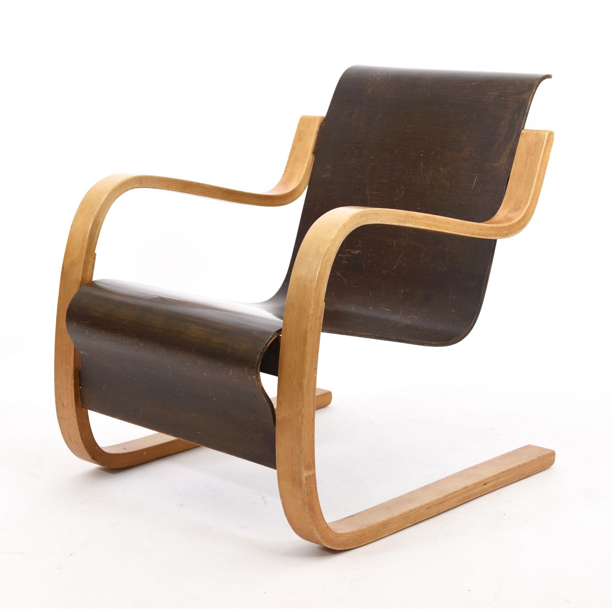 Aalto Alvar small paimio chair special detail