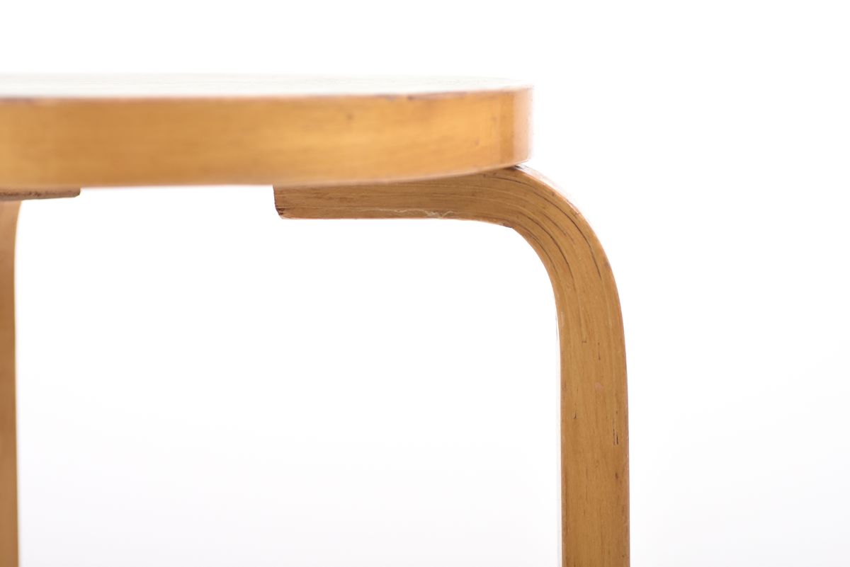 Aalto Alvar stool 60 green linoleum 05
