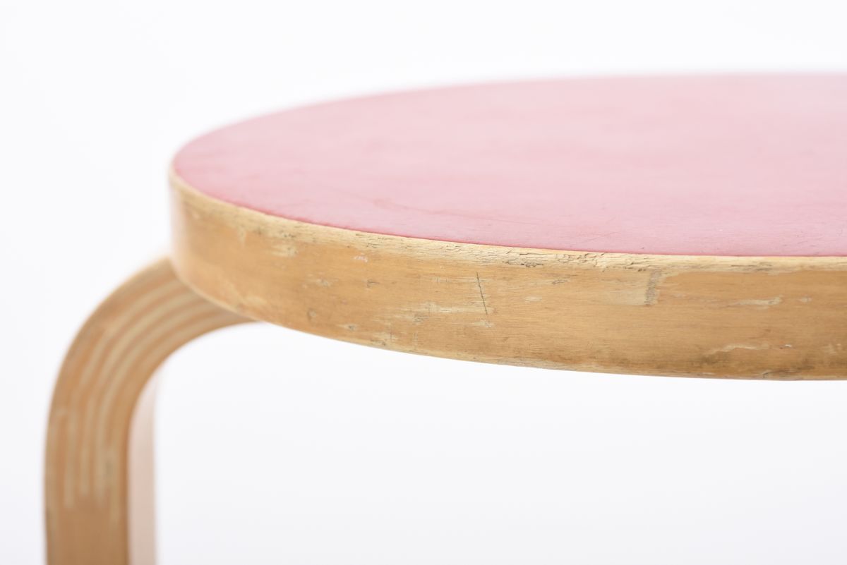 Aalto Alvar stool 60 red linoleum birch 02