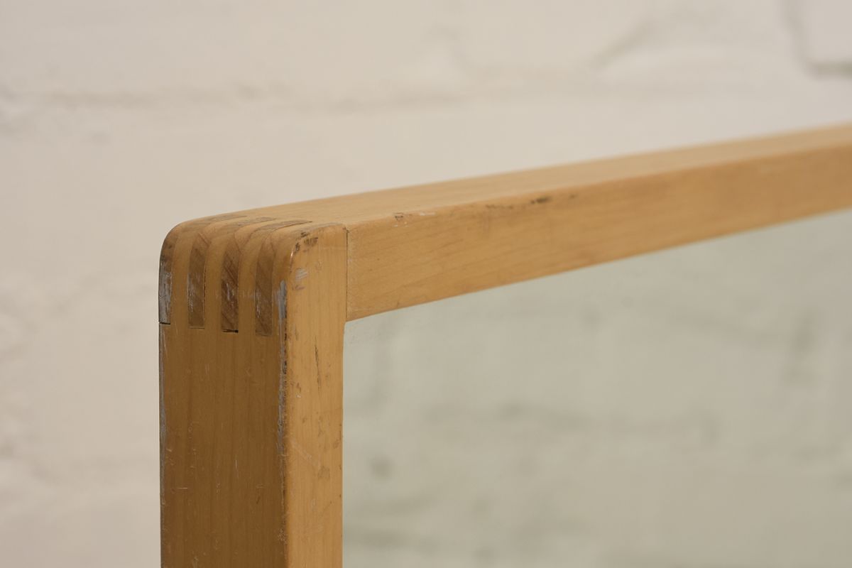 Aalto-Alvar-Mirror-birch2_detail1