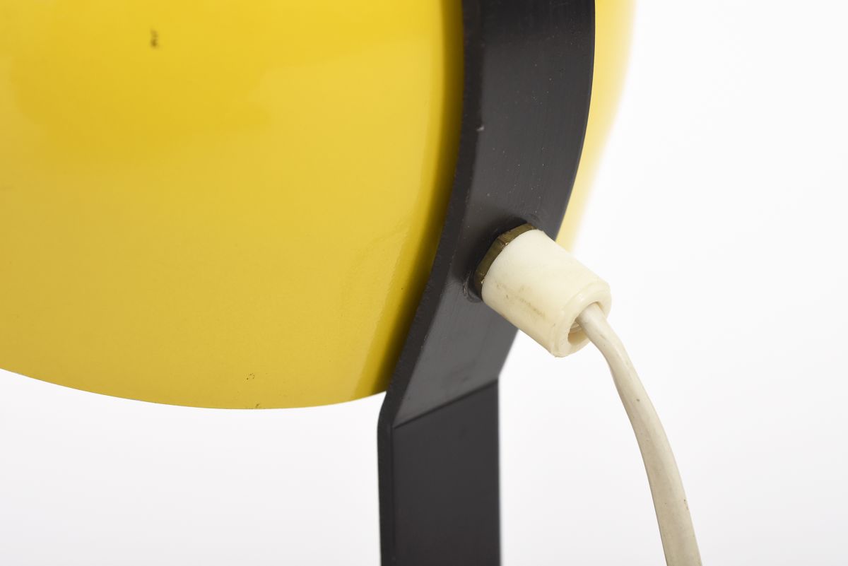 Anonymou Pair of metal table lamp 04
