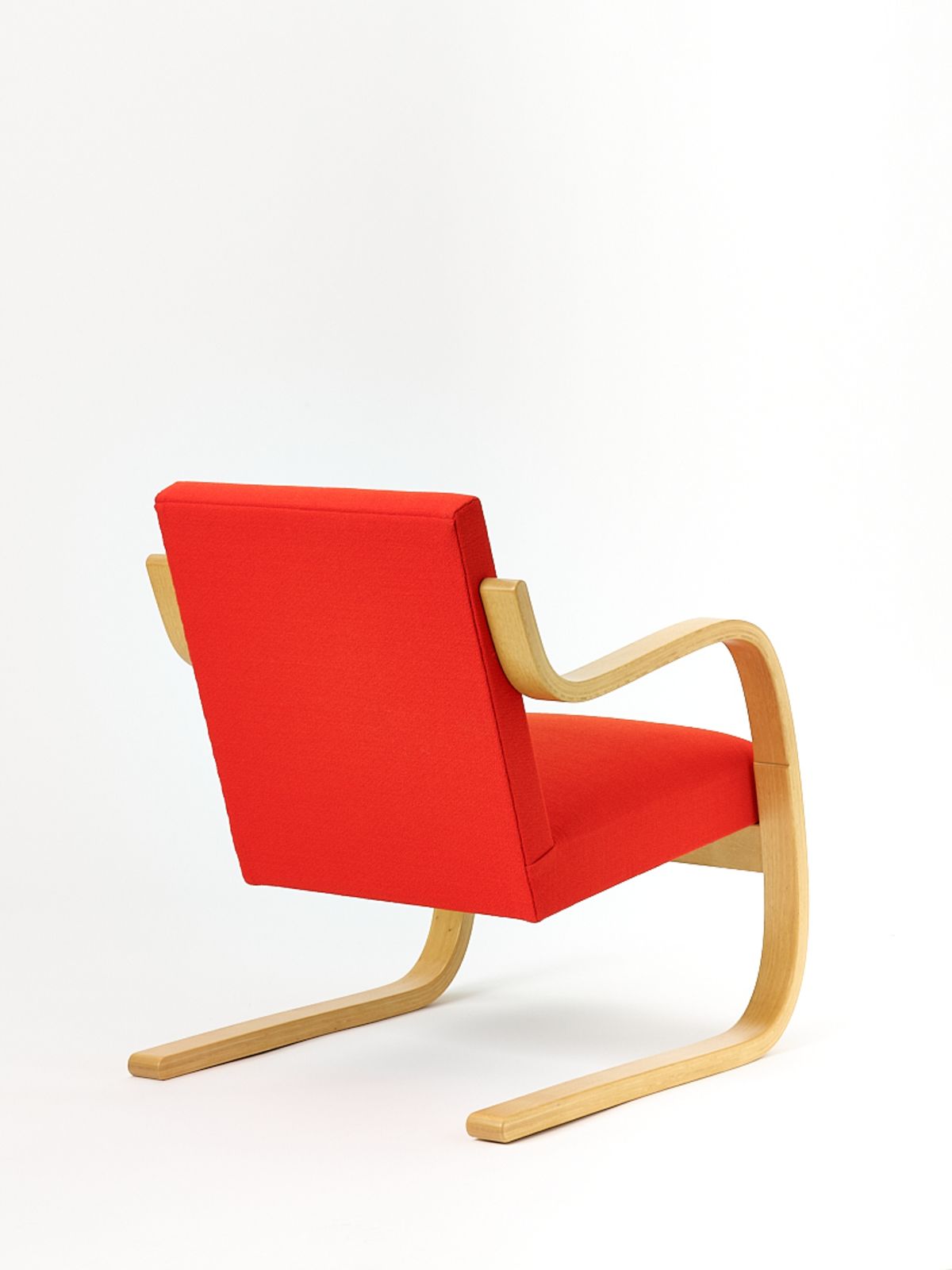 Artek 402 birch honey Vidar 0542 3