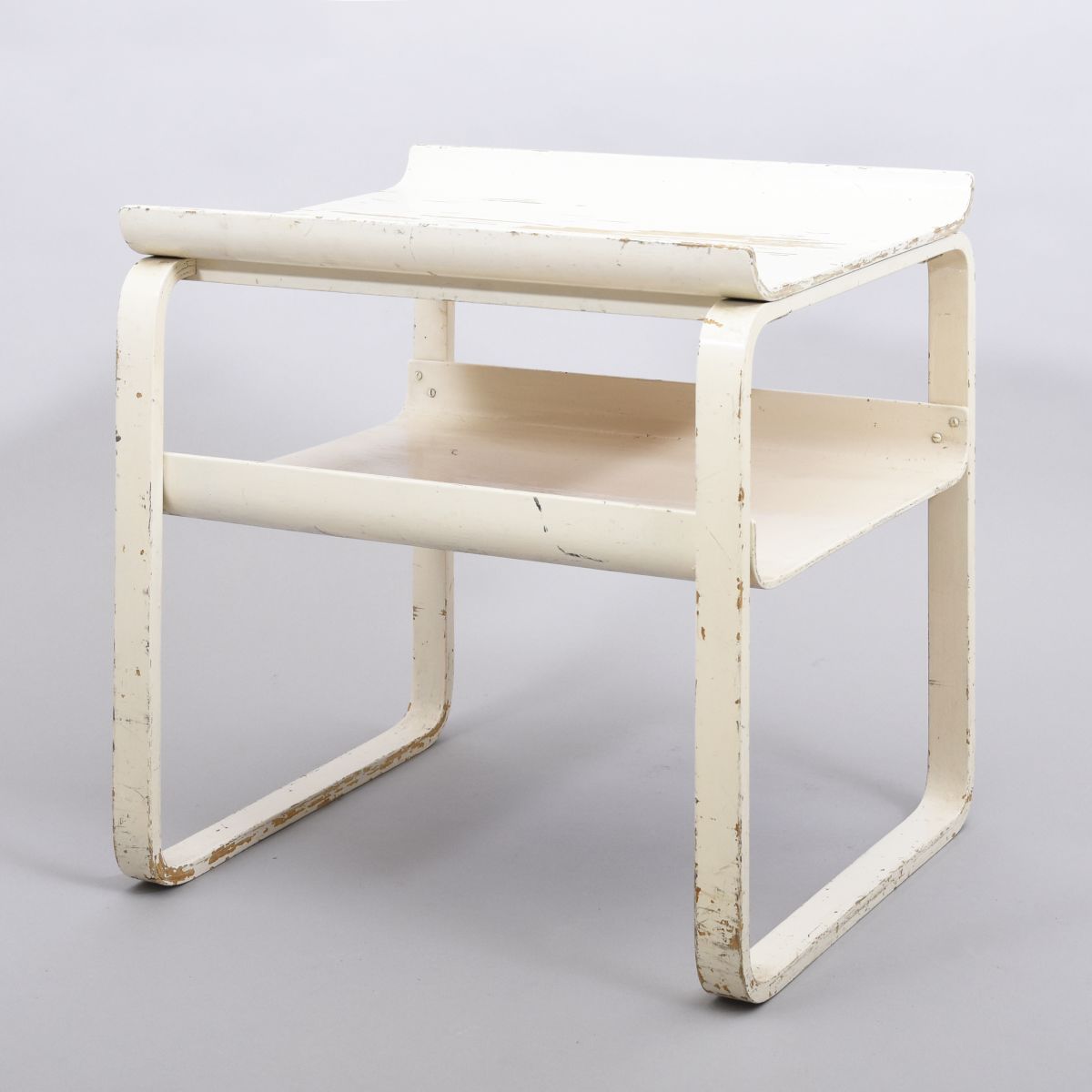 Aalto Alvar side table 915 early edition