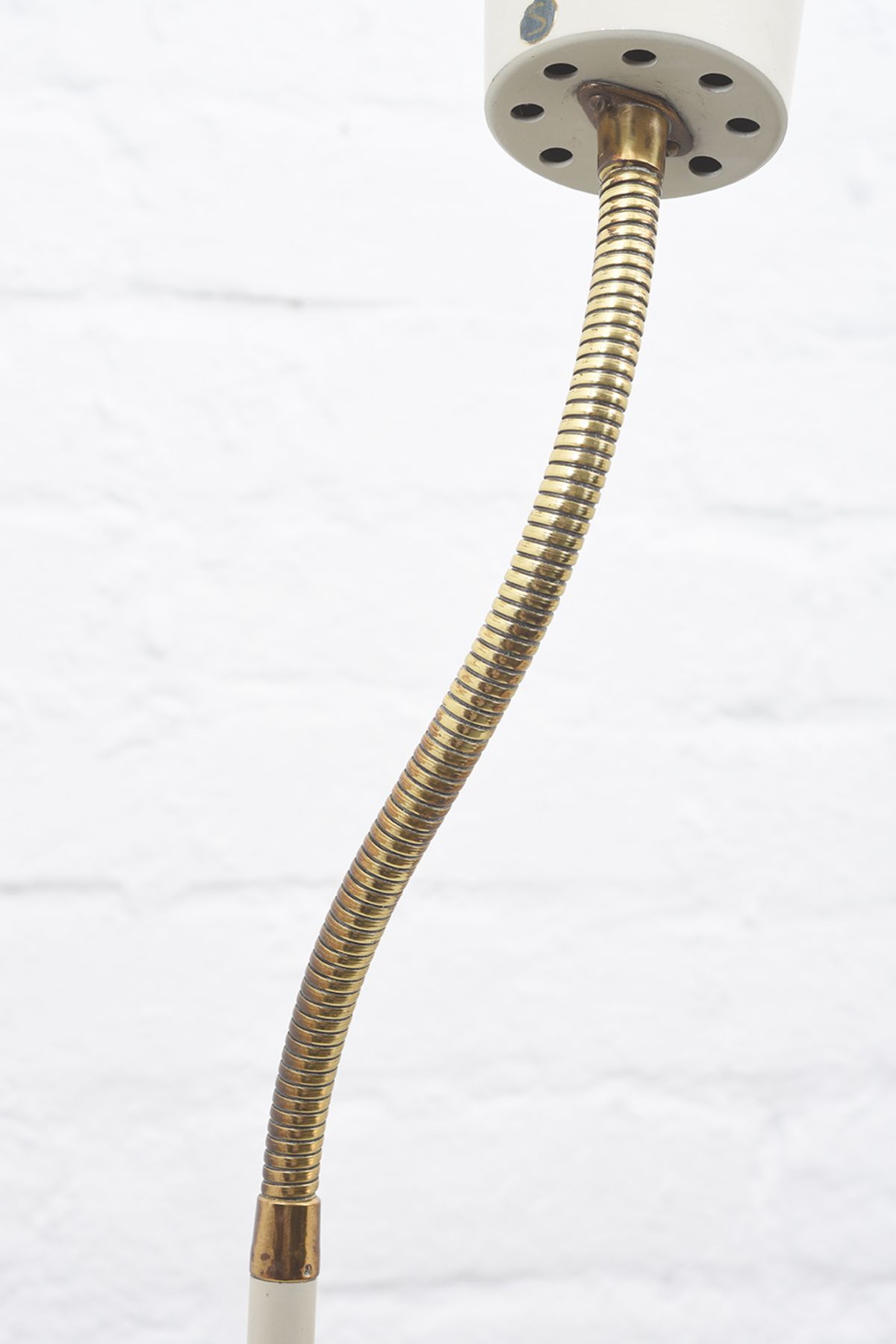 Lisa-Johansson-Pape_Uplight-Floorlamp-Detail-02
