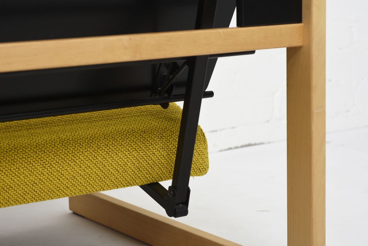Kukkapuro Yrjö Alnus armchair 09