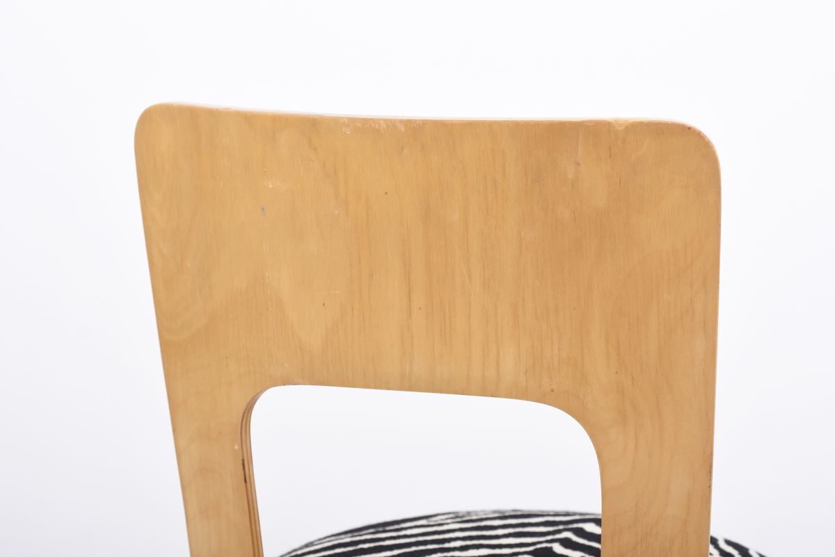Aalto Alvar chair 69 zabra seat 03