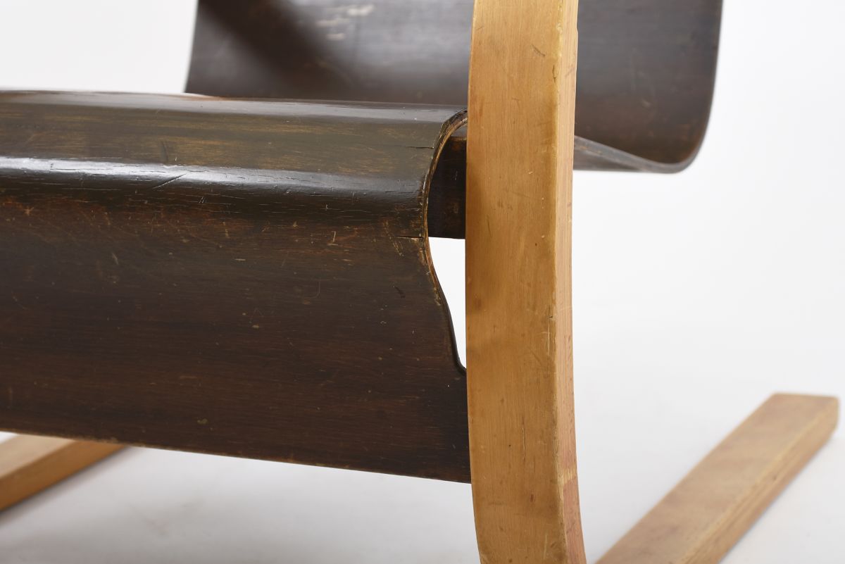 Aalto Alvar small paimio chair special detail 12
