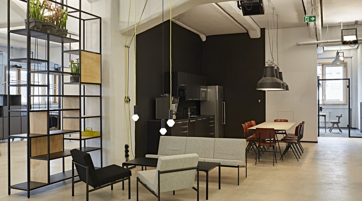 Consultancy_firm_Ply_copyright_JuliaMariaMax_1